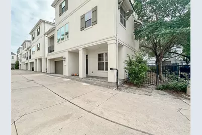 2 Hermann Park Court, Houston, TX 77021 - Photo 42