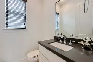 2 Hermann Park Ct, Houston, TX 77021 - Photo 22