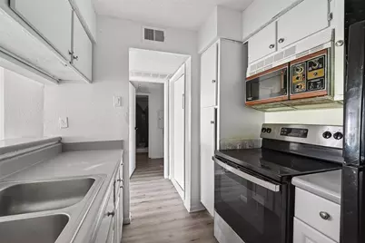 10110 Forum West Drive #130, Houston, TX 77036 - Photo 14