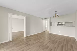 10110 Forum W Dr, Houston, TX 77036 - Photo 10