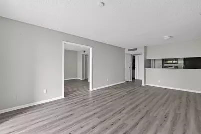 10110 Forum West Drive #130, Houston, TX 77036 - Photo 4