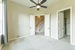 11115 Olympia Dr, Houston, TX 77042 - Photo 8