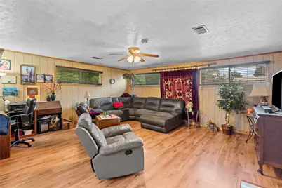 510 Portage Lane, Friendswood, TX 77546 - Photo 12