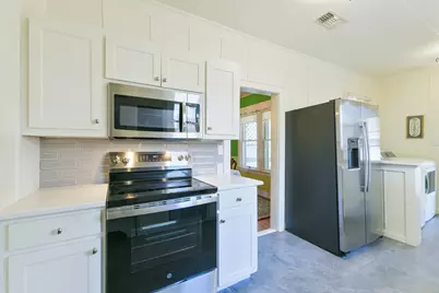 802 S Day Street, Brenham, TX 77833 - Photo 28