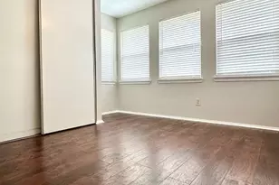 9302 Golden Sunshine Dr, Houston, TX 77064 - Photo 10