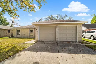 327 Windward Drive, League City, TX 77573 - Photo 2