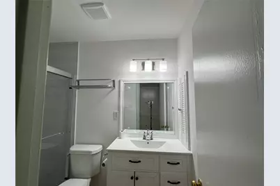 5216 Arboles Drive #9, Houston, TX 77035 - Photo 6