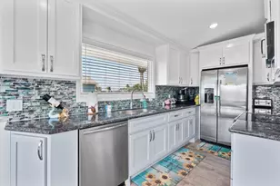 16609 Flamingo Way, Jamaica Beach, TX 77554 - Photo 10