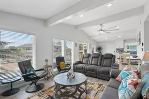 16609 Flamingo Way, Jamaica Beach, TX 77554 - Photo 14
