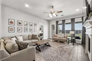 3205 High Meadow St, Seguin, TX 78155 - Photo 14