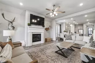 3205 High Meadow St, Seguin, TX 78155 - Photo 16