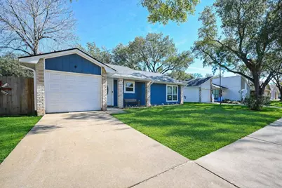 2122 Crosscoach Lane, Katy, TX 77449 - Photo 2