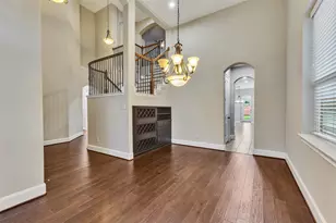 2959 Buffalo Springs Ln, League City, TX 77573 - Photo 2