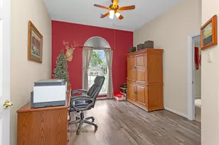 529 Stephen F Austin Dr, Conroe, TX 77302 - Photo 22
