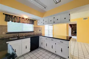 18318 Wild Willow Ln, Katy, TX 77449 - Photo 10