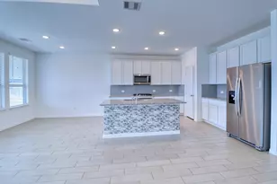 8106 Royal Palm Ct, Fulshear, TX 77441 - Photo 20