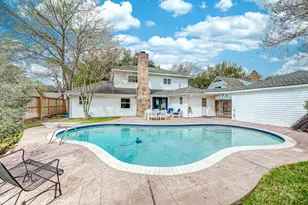 3010 Riata Ln, Houston, TX 77043 - Photo 32