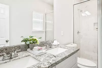 5911 Westover Street, Houston, TX 77033 - Photo 12