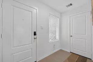 633 Craven St, Montgomery, TX 77316 - Photo 2