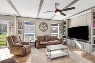 622 Lake Shore Dr, Trinity, TX 75862 - Photo 8