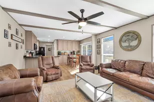 622 Lake Shore Dr, Trinity, TX 75862 - Photo 6