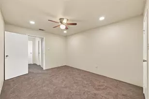 6500 Sands Point Dr, Houston, TX 77074 - Photo 26