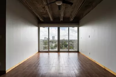 3614 Montrose Boulevard #905, Houston, TX 77006 - Photo 2