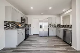 5750 Roehampton Ct, Houston, TX 77084 - Photo 2