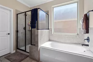 31205 Liberty Knoll Ln, Spring, TX 77386 - Photo 16