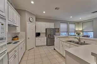 59 W Bellmeade Pl, The Woodlands, TX 77382 - Photo 12