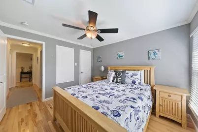 4708 Woodrow Avenue, Galveston, TX 77551 - Photo 12