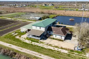 7954 County Rd 121, Rosharon, TX 77583 - Photo 30
