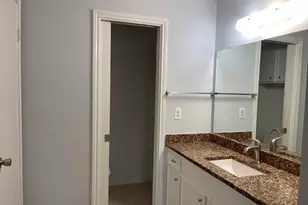 1326 Barrowgate Dr, Sugar Land, TX 77498 - Photo 1