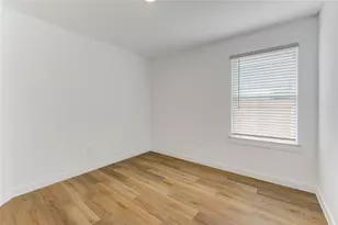 9014 Rose Water Trl, Iowa Colony, TX 77583 - Photo 10