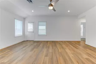 9014 Rose Water Trl, Iowa Colony, TX 77583 - Photo 26