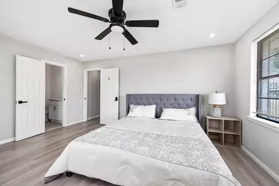 4356#B Phlox Street, Houston, TX 77051 - Photo 24