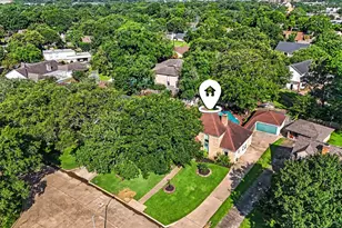 18562 Martinique Dr, Nassau Bay, TX 77058 - Photo 40