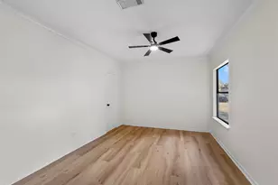 7519 Teal Run Dr, Houston, TX 77071 - Photo 10