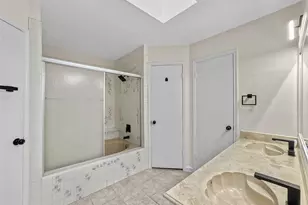 7519 Teal Run Dr, Houston, TX 77071 - Photo 20