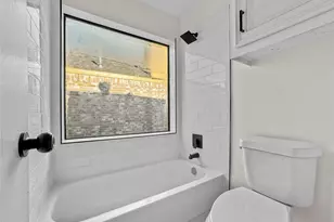 7519 Teal Run Dr, Houston, TX 77071 - Photo 8