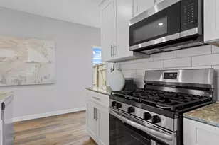 1035 River Coral Ln, Alvin, TX 77511 - Photo 6