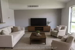 14131 Callahan Dr, Houston, TX 77049 - Photo 2