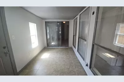 14131 Callahan Drive, Houston, TX 77049 - Photo 6