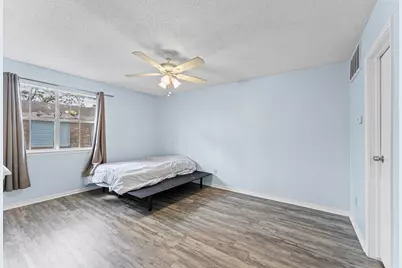 7402 Alabonson Road #303, Houston, TX 77088 - Photo 12