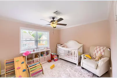 1022 Crossroads Drive, Houston, TX 77079 - Photo 22
