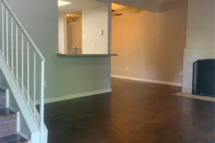 766 Memorial Mews St, Houston, TX 77079 - Photo 10