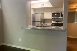 766 Memorial Mews St, Houston, TX 77079 - Photo 2