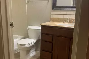 766 Memorial Mews St, Houston, TX 77079 - Photo 16