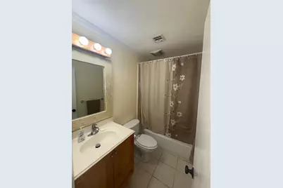 2023 Westlake Road, Houston, TX 77062 - Photo 8