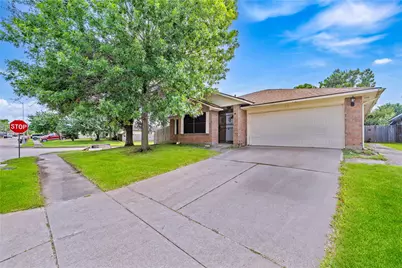 10950 Linden Gate Drive, Houston, TX 77075 - Photo 2